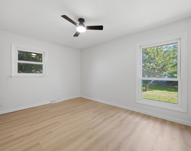 817 Illinois Avenue - Photo Thumbnail 13