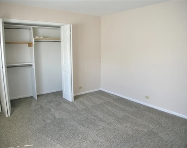 1514 Shepard Circle - Photo Thumbnail 8