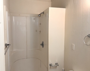 1620 W Fredonia Avenue - Photo Thumbnail 14