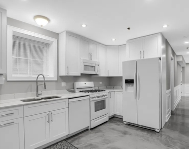 3624 W George Street - Photo Thumbnail 3