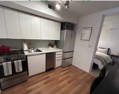 639 W Wellington Avenue - Photo Thumbnail 13