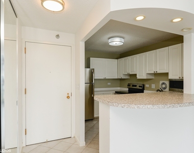 111 W Maple Street - Photo Thumbnail 2