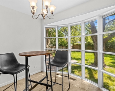 1164 Evergreen Avenue - Photo Thumbnail 11