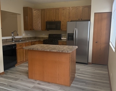 206 Terra Firma Lane - Photo Thumbnail 7