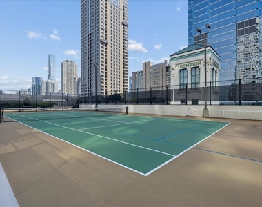 345 N Lasalle Street - Photo Thumbnail 19