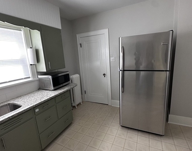 719 Taylor Street - Photo Thumbnail 16