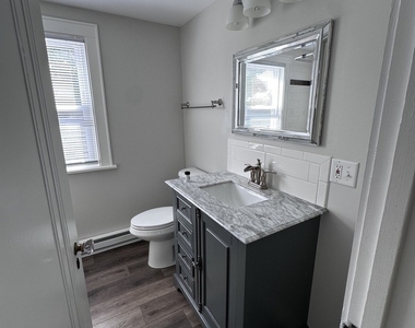 719 Taylor Street - Photo Thumbnail 14