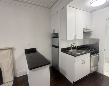 39 East 65th Street - Photo Thumbnail 4