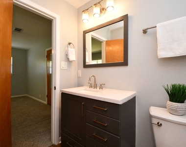 9006 Railton Street - Photo Thumbnail 36