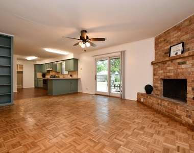 9006 Railton Street - Photo Thumbnail 17