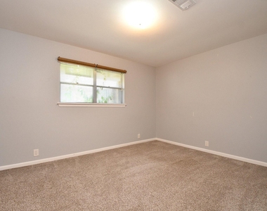 9006 Railton Street - Photo Thumbnail 25