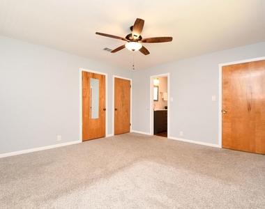 9006 Railton Street - Photo Thumbnail 32