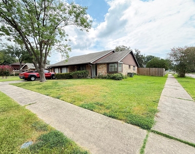 16402 Cavendish Drive - Photo Thumbnail 21