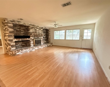 16402 Cavendish Drive - Photo Thumbnail 2