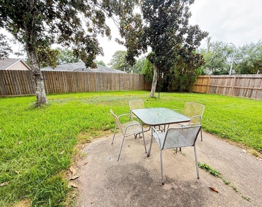 16402 Cavendish Drive - Photo Thumbnail 20