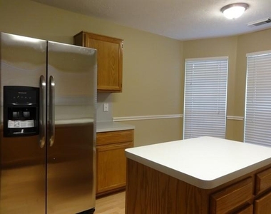 25914 Richards Road - Photo Thumbnail 2