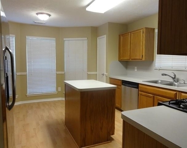 25914 Richards Road - Photo Thumbnail 3