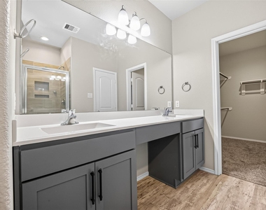 2314 Fallen Willow Court - Photo Thumbnail 21