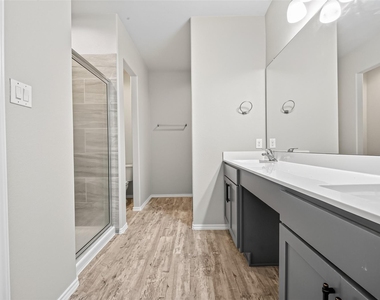 2314 Fallen Willow Court - Photo Thumbnail 22