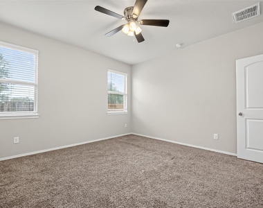 2314 Fallen Willow Court - Photo Thumbnail 18