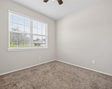 2314 Fallen Willow Court - Photo Thumbnail 29