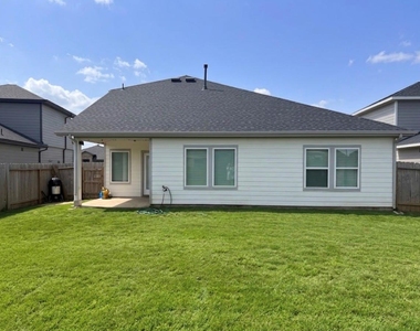 31722 Margaret Woods Lane - Photo Thumbnail 25