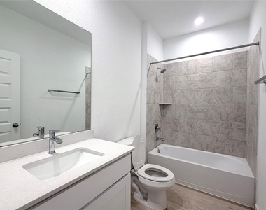 31722 Margaret Woods Lane - Photo Thumbnail 10