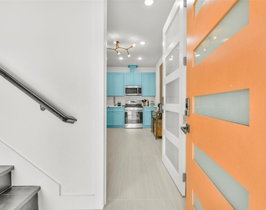 7103 Long Point Road - Photo Thumbnail 8