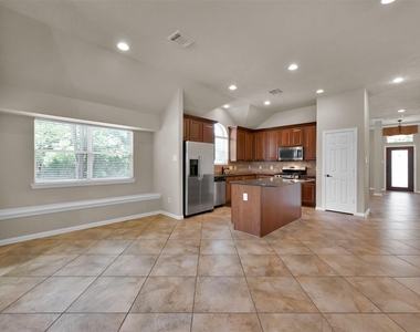 117 E Montfair Boulevard - Photo Thumbnail 12