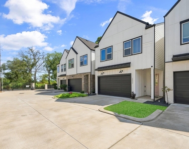 2032 W Tidwell Road - Photo Thumbnail 2
