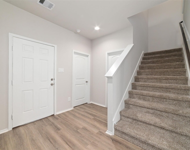 23702 Harrow Field Lane - Photo Thumbnail 6