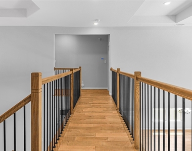 11 Winter Thicket Place - Photo Thumbnail 22