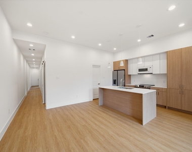 6514 Luce Street - Photo Thumbnail 22