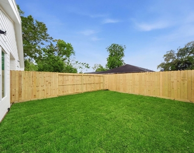 6514 Luce Street - Photo Thumbnail 14