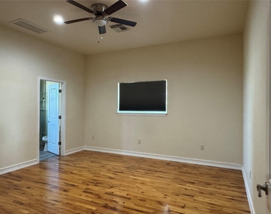 4123 Old Chocolate Bayou Road - Photo Thumbnail 10