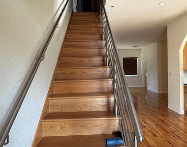 4123 Old Chocolate Bayou Road - Photo Thumbnail 5