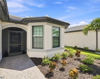 19095 Hanley Boulevard - Photo Thumbnail 1