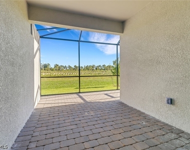 19717 Hinkley Drive - Photo Thumbnail 23