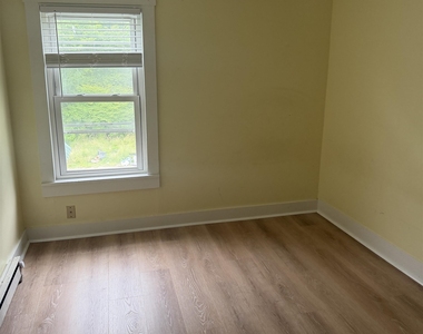 27 Ashuelot - Photo Thumbnail 6