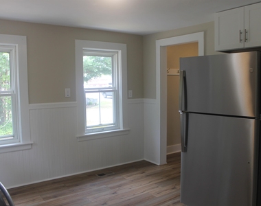 21 Collins - Photo Thumbnail 16