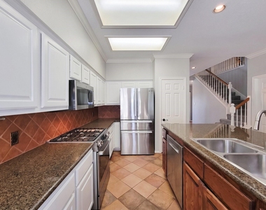 20303 Vaulted Chestnut Lane - Photo Thumbnail 15