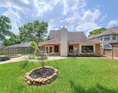 20303 Vaulted Chestnut Lane - Photo Thumbnail 33