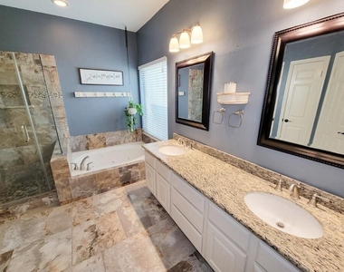 20303 Vaulted Chestnut Lane - Photo Thumbnail 17