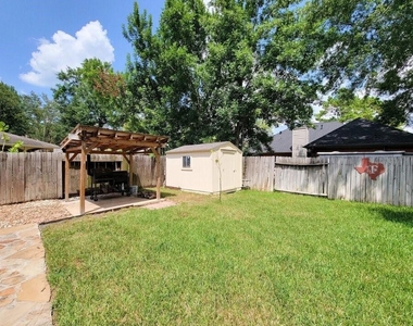 20303 Vaulted Chestnut Lane - Photo Thumbnail 32