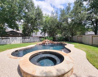 20303 Vaulted Chestnut Lane - Photo Thumbnail 28