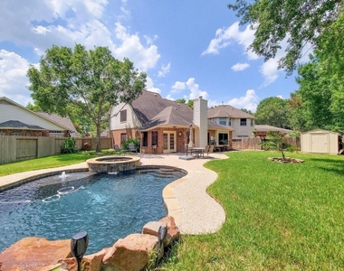 20303 Vaulted Chestnut Lane - Photo Thumbnail 30