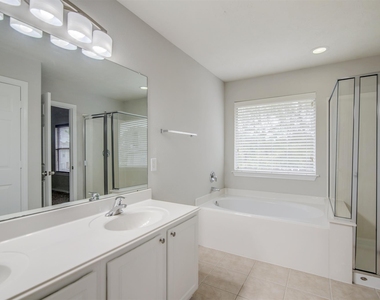 58 S Burberry Park Circle - Photo Thumbnail 19