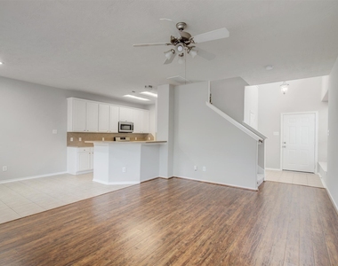 58 S Burberry Park Circle - Photo Thumbnail 5