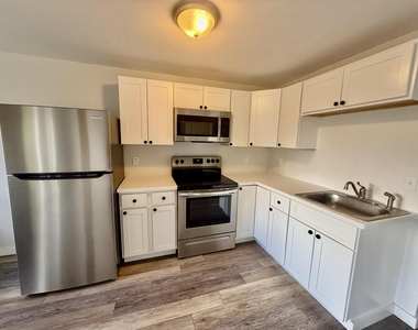 473 Maple - Photo Thumbnail 6