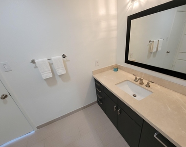 755 Bering Drive - Photo Thumbnail 19